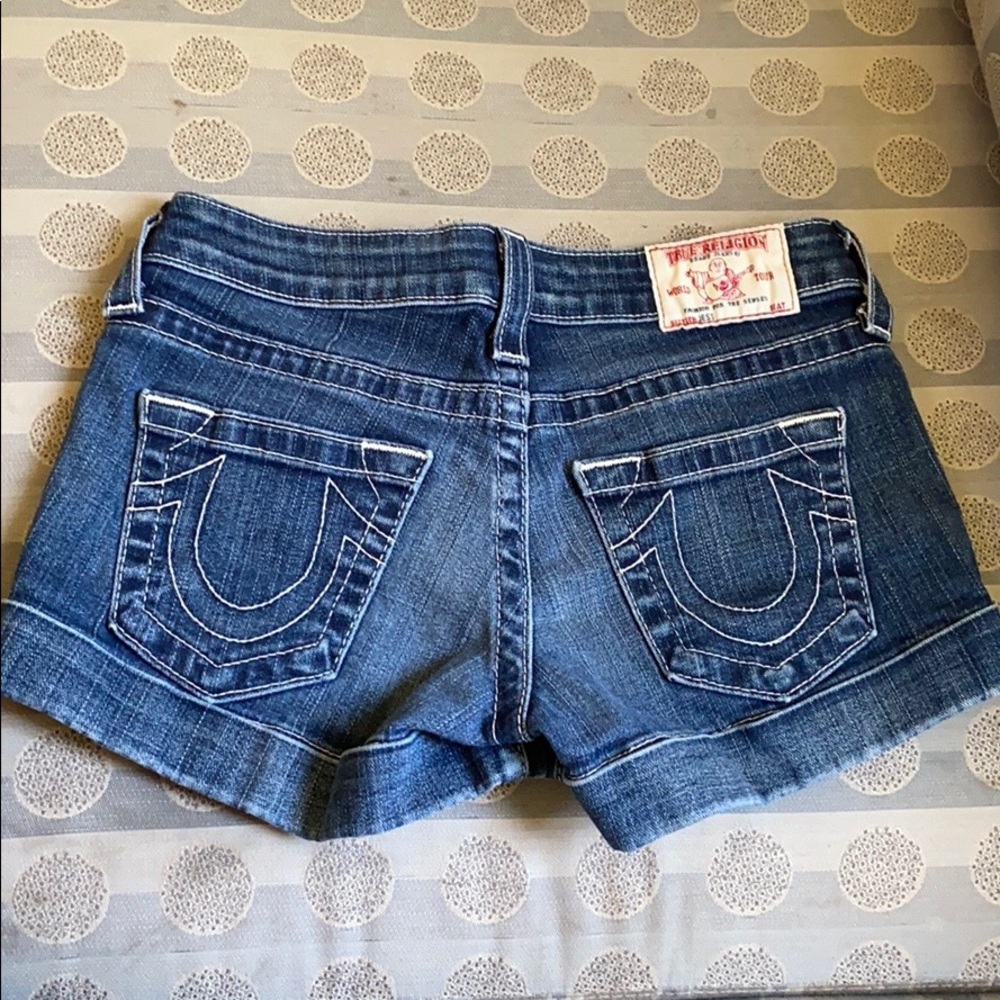 Women’s true religion denim shorts great condition